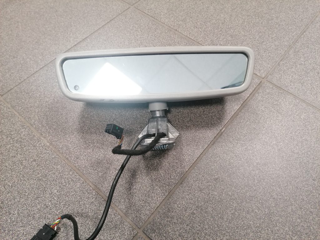 Salona atpakaļskata spogulis priekš MERCEDES BENZ CLS 320 2005