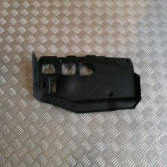 Mērinstrumentu paneļa apakšēja apdare priekš BMW 1 E87 2009 WHITE