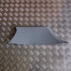 Bagažnieka nodalījuma statnes apdare priekš BMW 1 E87 2009 WHITE