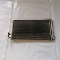Gaisa kondicioniera radiators priekš BMW 1 E87 2009 WHITE