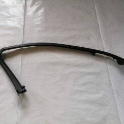 Priekšējo kreiso durvju moldings priekš BMW 1 E87 2009 WHITE