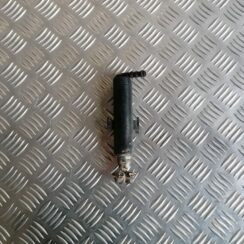 Lukturu mazgātāja sprausla priekš SKODA YETI 2012