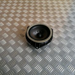 Durvju skaļrunis, apakšā priekš LEXUS IS250 2007