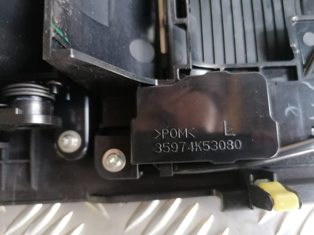 Ātrumu pārslēgšanas vadības panelis priekš LEXUS IS250 2007 4 Ātrumu pārslēgšanas vadības panelis priekš LEXUS IS250 2007