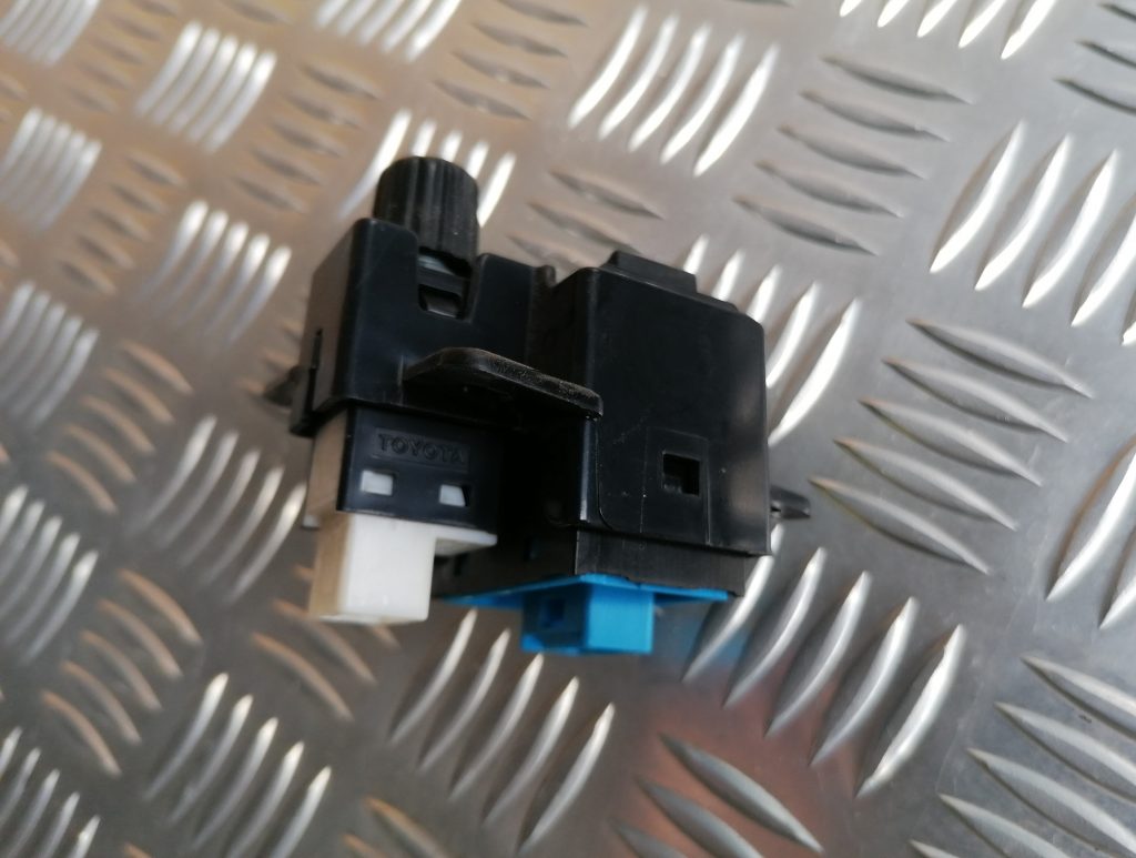 Kruīza kontroles rokturis/poga priekš LEXUS IS250 2007