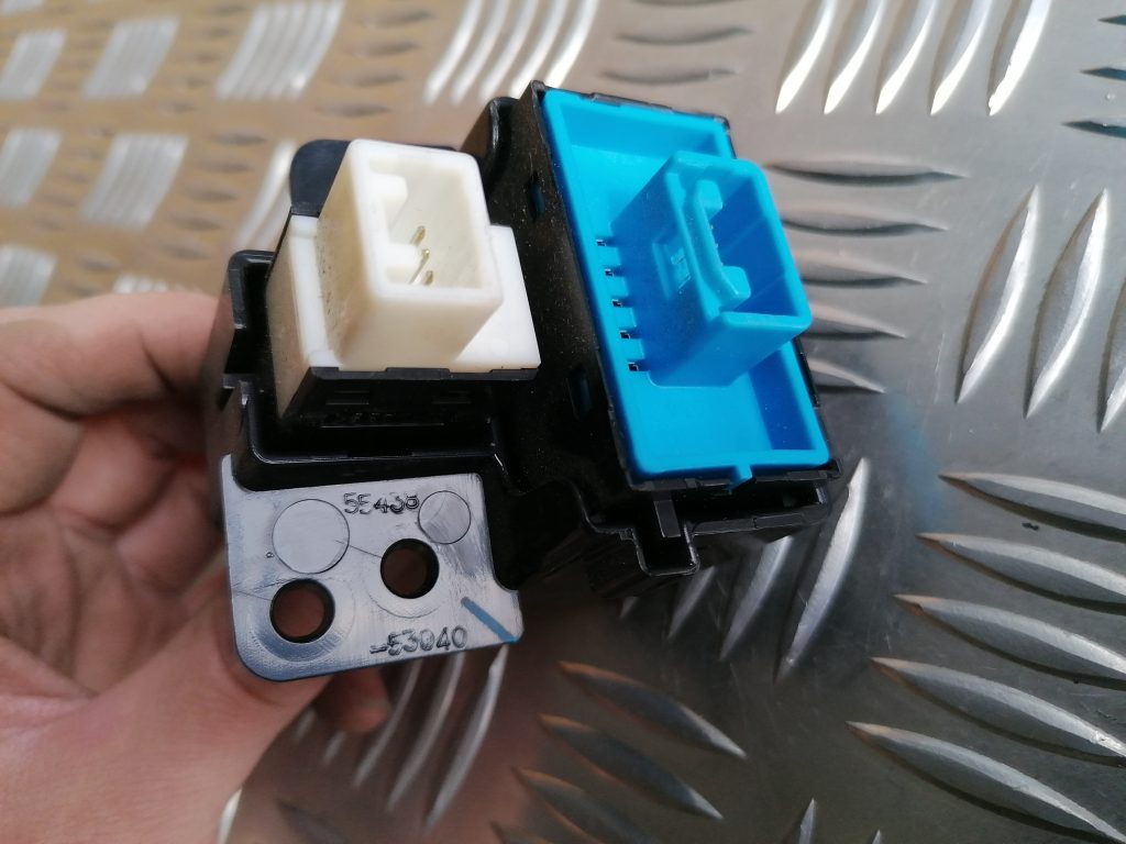 Kruīza kontroles rokturis/poga priekš LEXUS IS250 2007