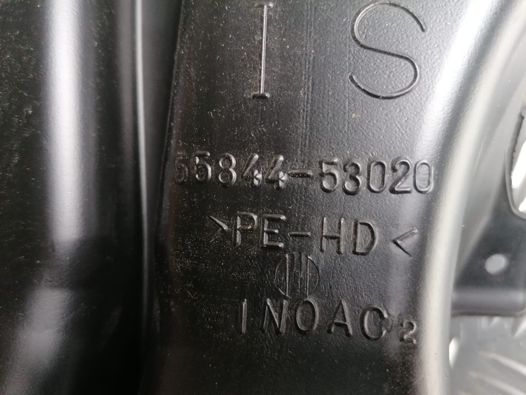 Salona gaisa vads priekš LEXUS IS250 2007 3 Salona gaisa vads priekš LEXUS IS250 2007