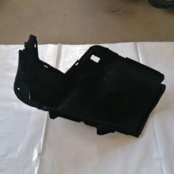 Bagāžnieka nodalījuma sānu apdare priekš LEXUS IS250 2007