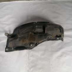 Priekšējais kreisais paspārns priekš LEXUS IS250 2007