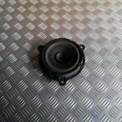 Durvju skaļrunis, apakšā priekš NISSAN PATHFINDER 2006