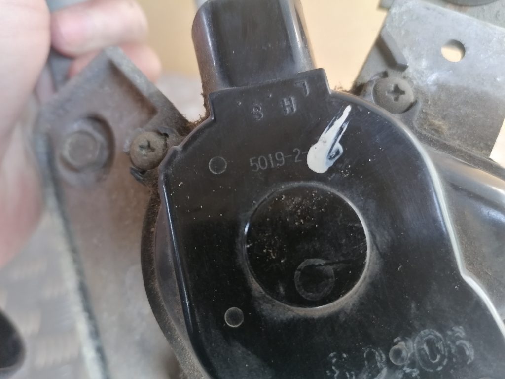 Vējstikla tīrīšanas mehānisms priekš NISSAN PATHFINDER 2006