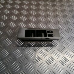 Šofera durvju slēdža pogas priekš NISSAN PATHFINDER 2006