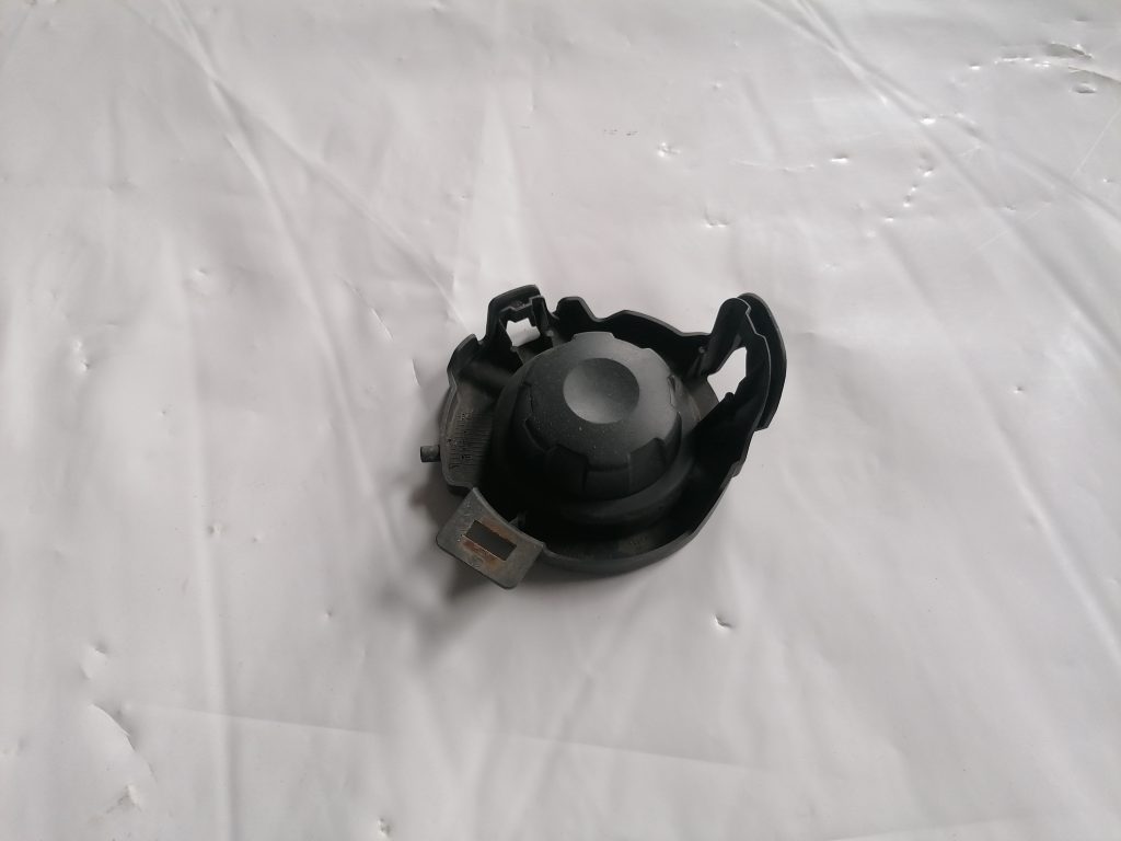 Miglas luktura uzlika priekš NISSAN PATHFINDER 2006 2 Miglas luktura uzlika priekš NISSAN PATHFINDER 2006