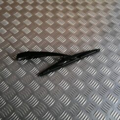 Aizmugurējā loga tīrītāja slotiņa priekš NISSAN PATHFINDER 2006