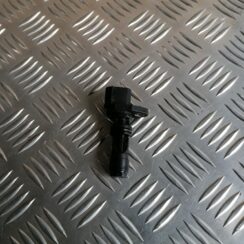 Sadales vārpstas devējs priekš NISSAN PATHFINDER 2006