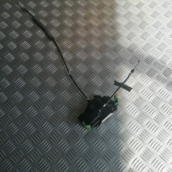 Priekšējo kreiso durvju slēdzene priekš NISSAN PATHFINDER 2006