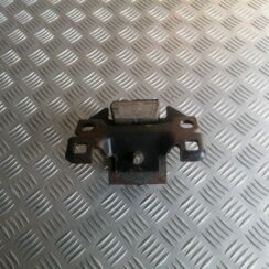 Dzinēja spilvens priekš NISSAN PATHFINDER 2006