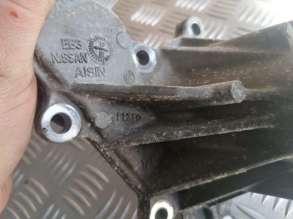 Ūdens sūknis priekš NISSAN PATHFINDER 2006