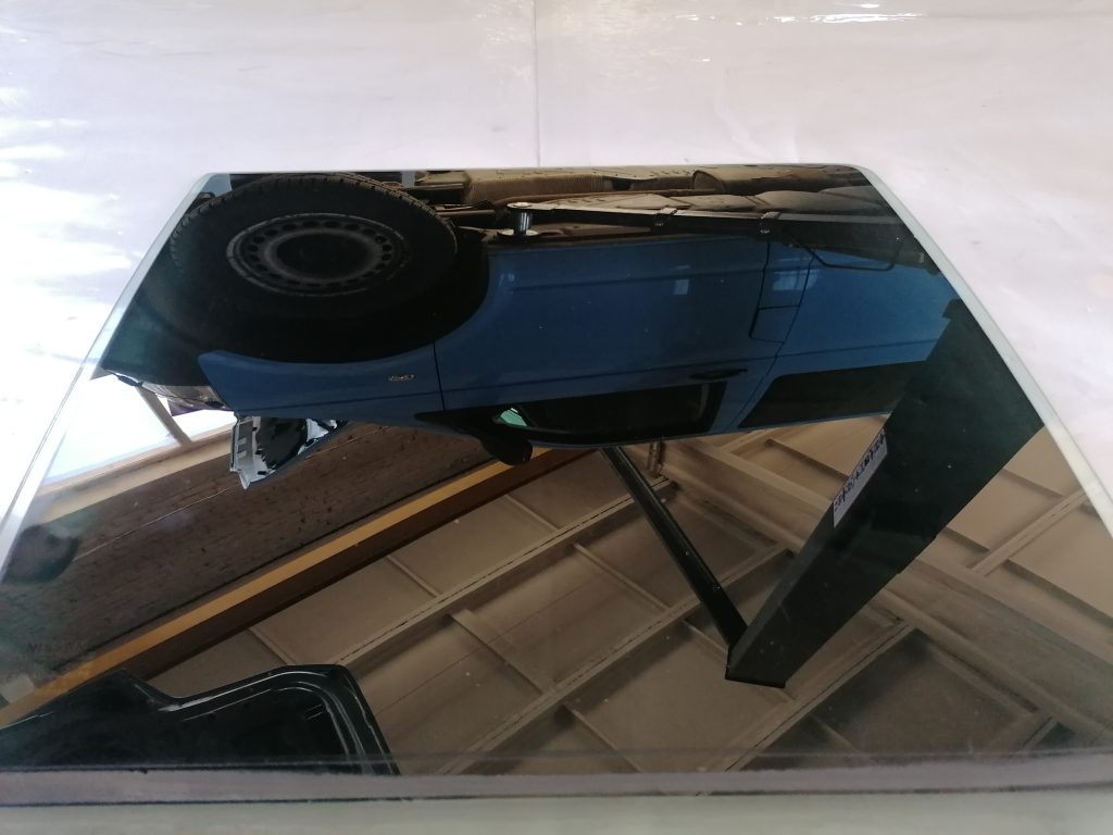 Aizmugurējo labo durvju stikls priekš NISSAN PATHFINDER 2006 2 Aizmugurējo labo durvju stikls priekš NISSAN PATHFINDER 2006