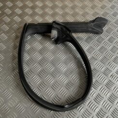 Durvju gumija priekš MERCEDES BENZ CLS 320 2005