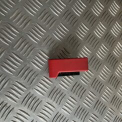 Pārsega atveršanas rokturis salonā priekš MERCEDES BENZ CLS 320 2005