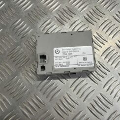 GATEWAY vadības bloks priekš MERCEDES BENZ CLS 320 2005