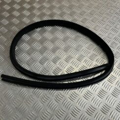 Durvju gumija priekš MERCEDES BENZ CLS 320 2005