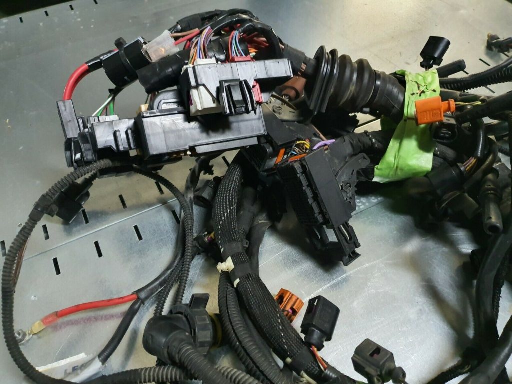 Dzinēja vadi priekš AUDI A7 2011 SPORTBACK 2 Dzinēja vadi priekš AUDI A7 2011 SPORTBACK