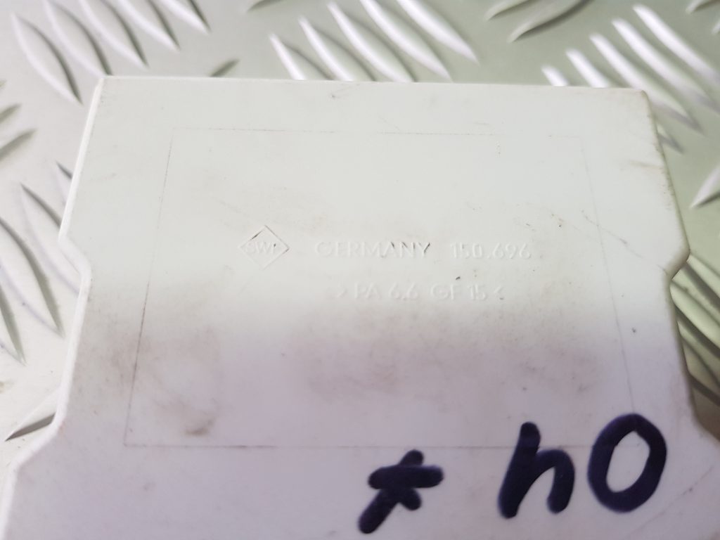 Vējstikla tīrīšanas mehānisma releja priekš TOYOTA AVENSIS 2004