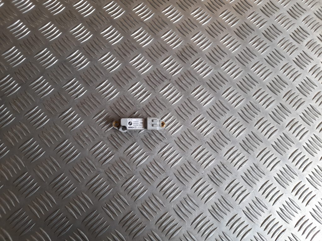 Drošības spilvena trieciensensors priekš BMW 320D E46 2004 TOURING