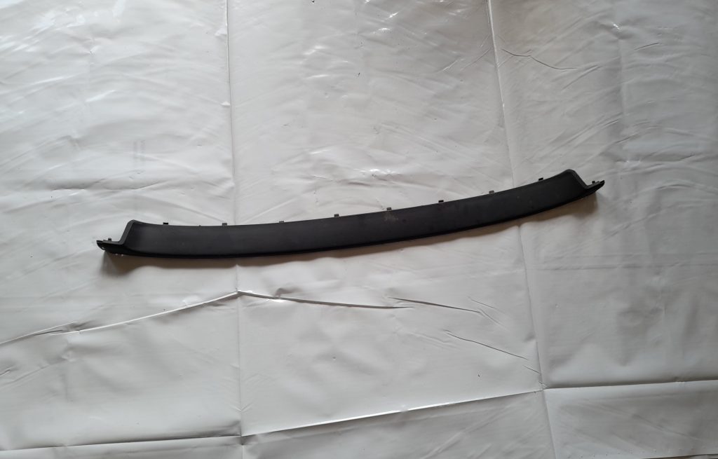 Aizmugurēja bufera uzlika priekš BMW 320D E46 2004 TOURING 1 Aizmugurēja bufera uzlika priekš BMW 320D E46 2004 TOURING