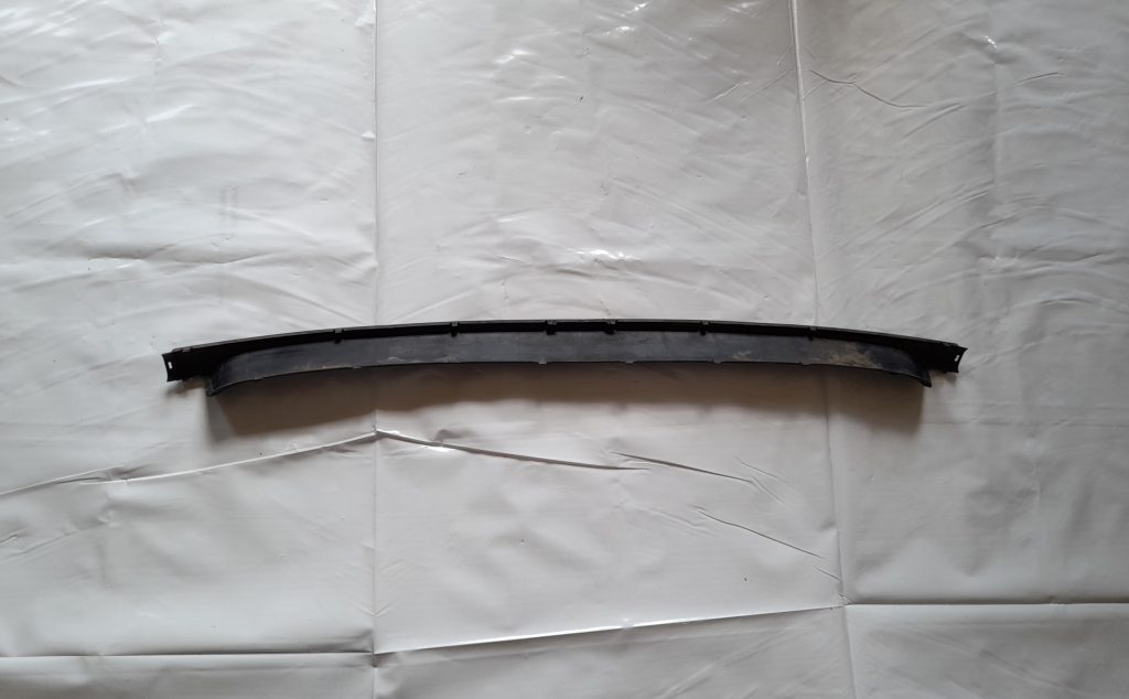 Aizmugurēja bufera uzlika priekš BMW 320D E46 2004 TOURING 2 Aizmugurēja bufera uzlika priekš BMW 320D E46 2004 TOURING