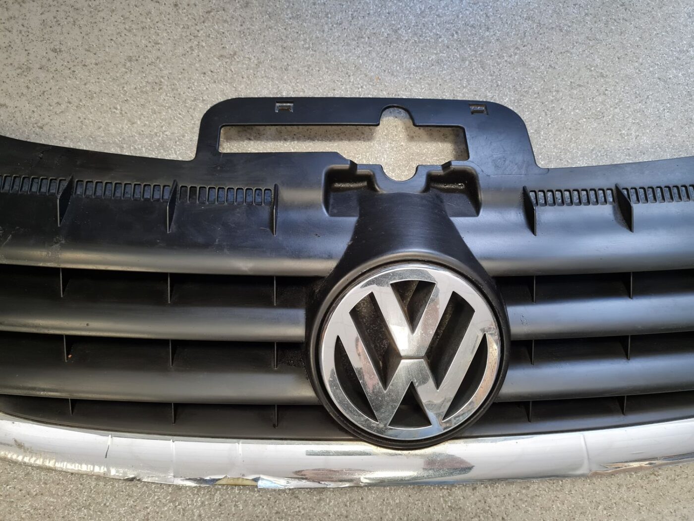 Pārsega reste priekš VW TOURAN 2005 11 Pārsega reste priekš VW TOURAN 2005