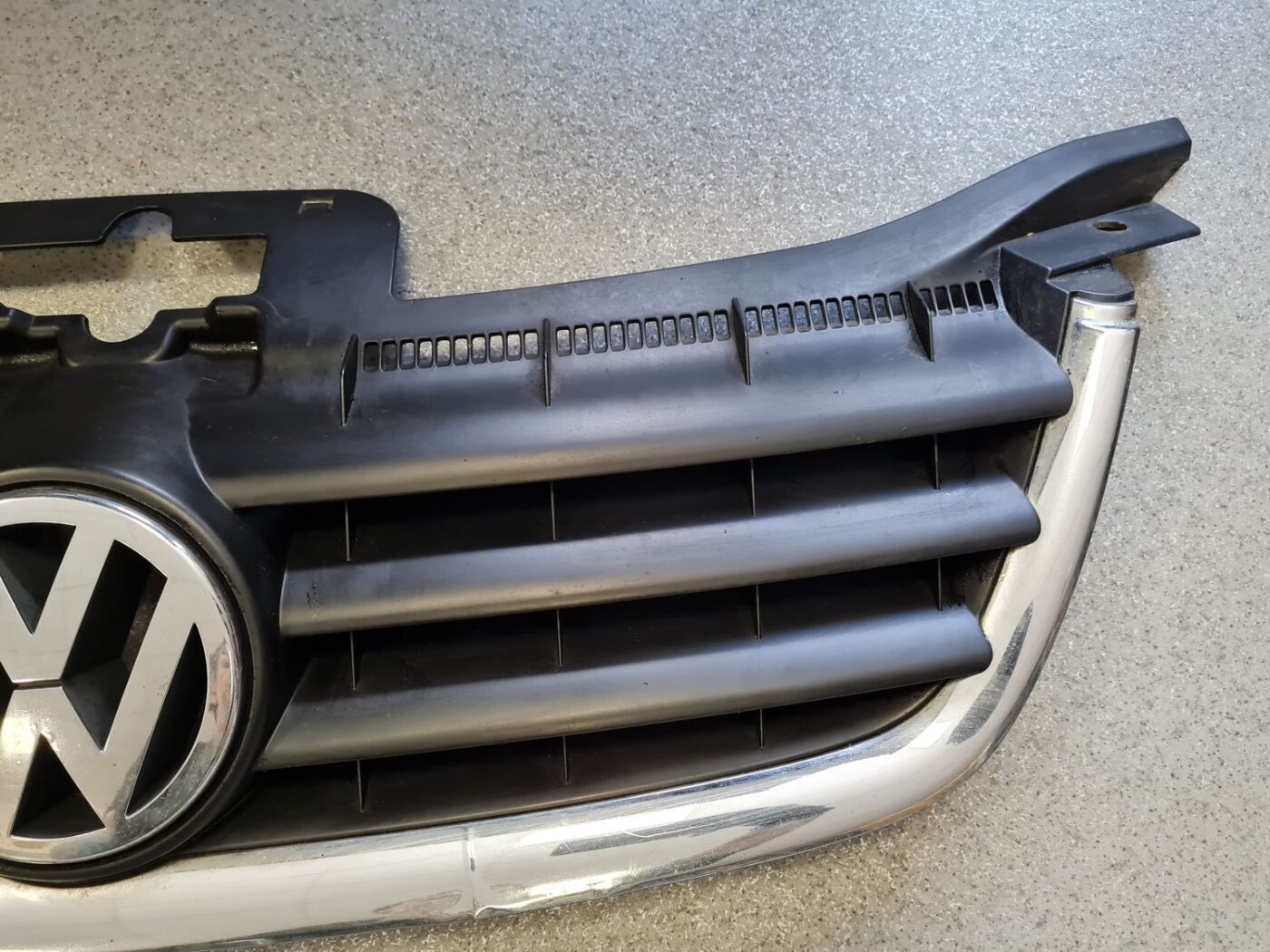 Pārsega reste priekš VW TOURAN 2005 10 Pārsega reste priekš VW TOURAN 2005