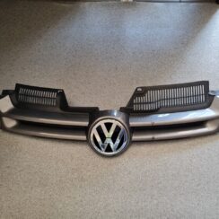 Pārsega reste priekš VW GOLF 5 2006