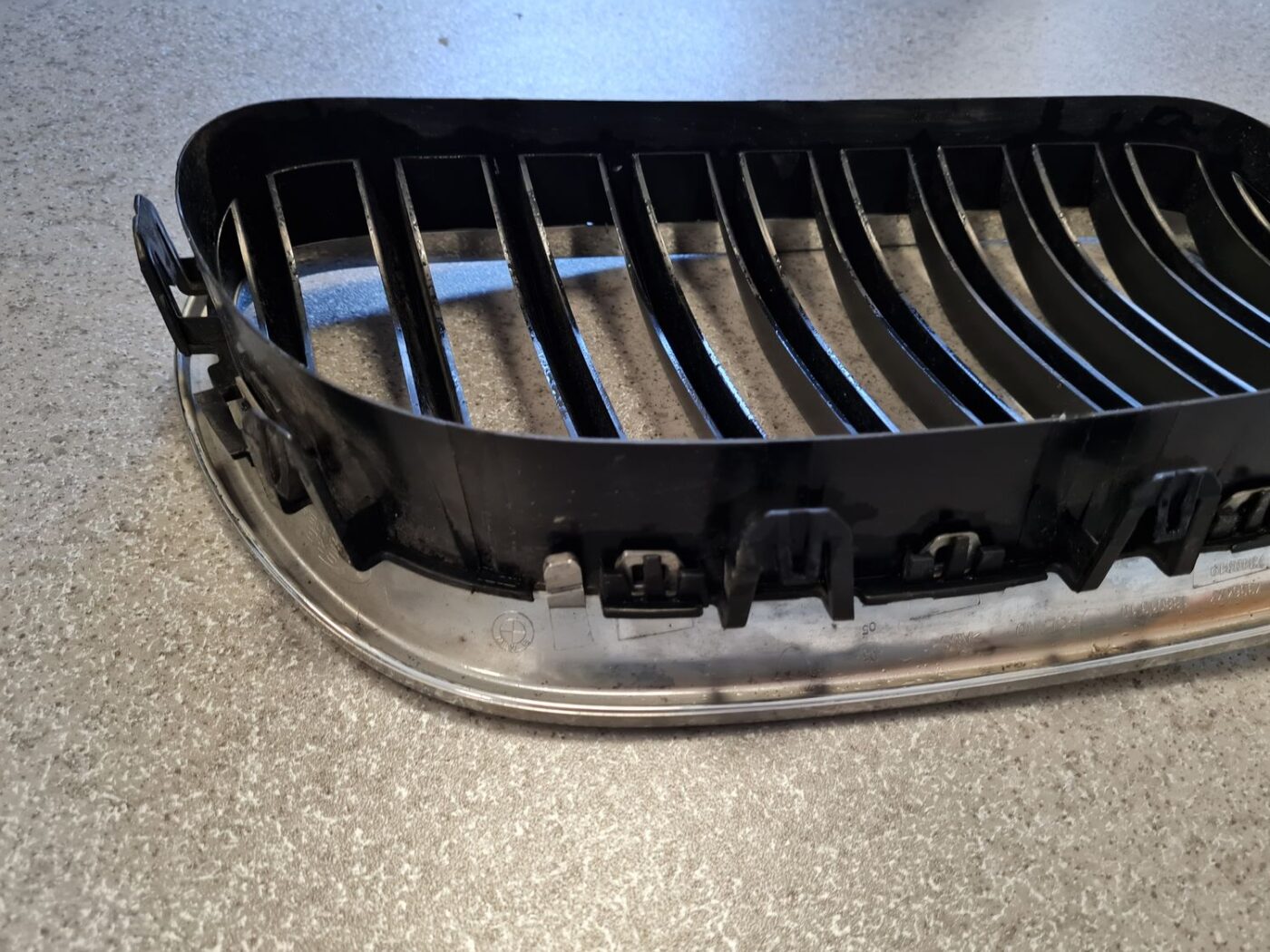 Bufera reste priekš BMW 520D F11 2011 TOURING 6 Bufera reste priekš BMW 520D F11 2011 TOURING