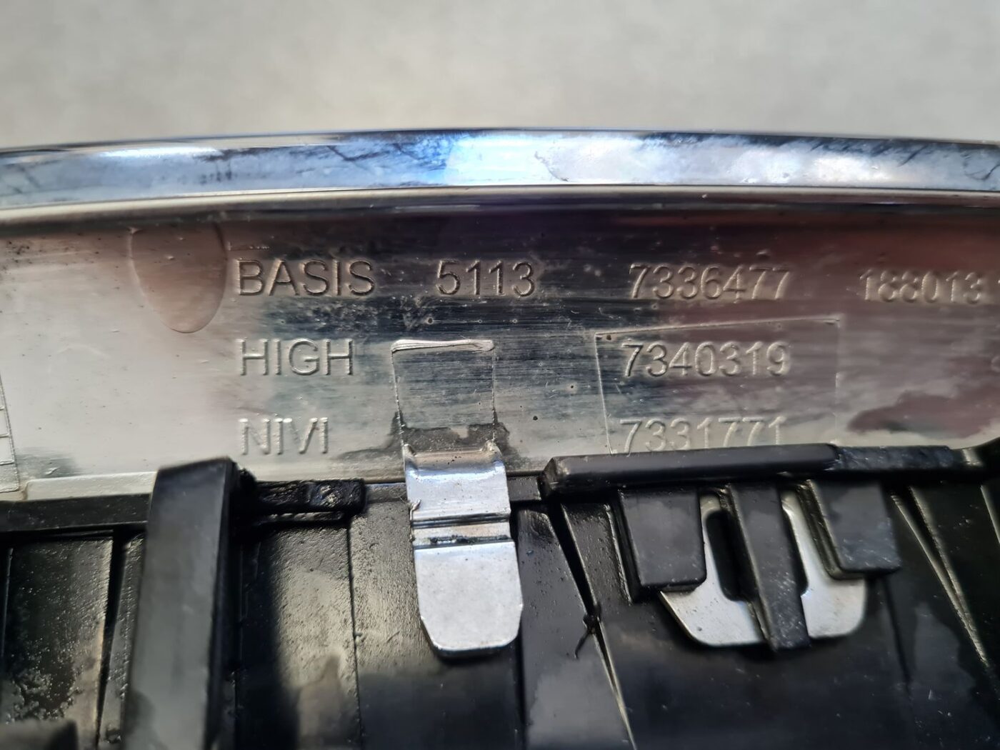 Bufera reste priekš BMW 520D F11 2011 TOURING 4 Bufera reste priekš BMW 520D F11 2011 TOURING