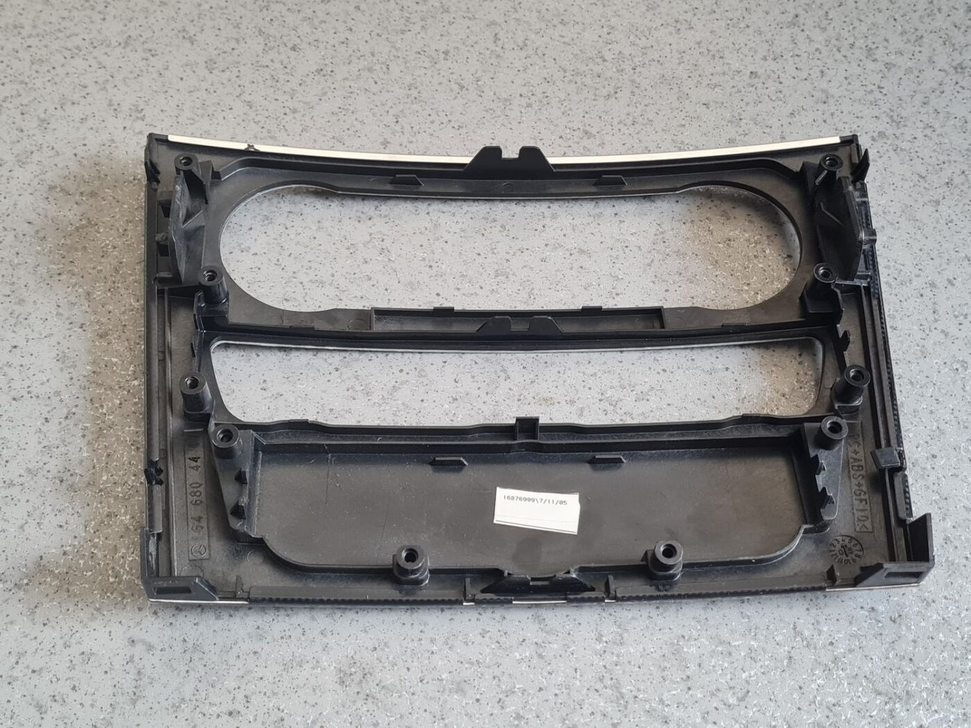 Mērinstrumentu paneļa dekoratīvais rāmis priekš MERCEDES BENZ ML320 2005 BLACK