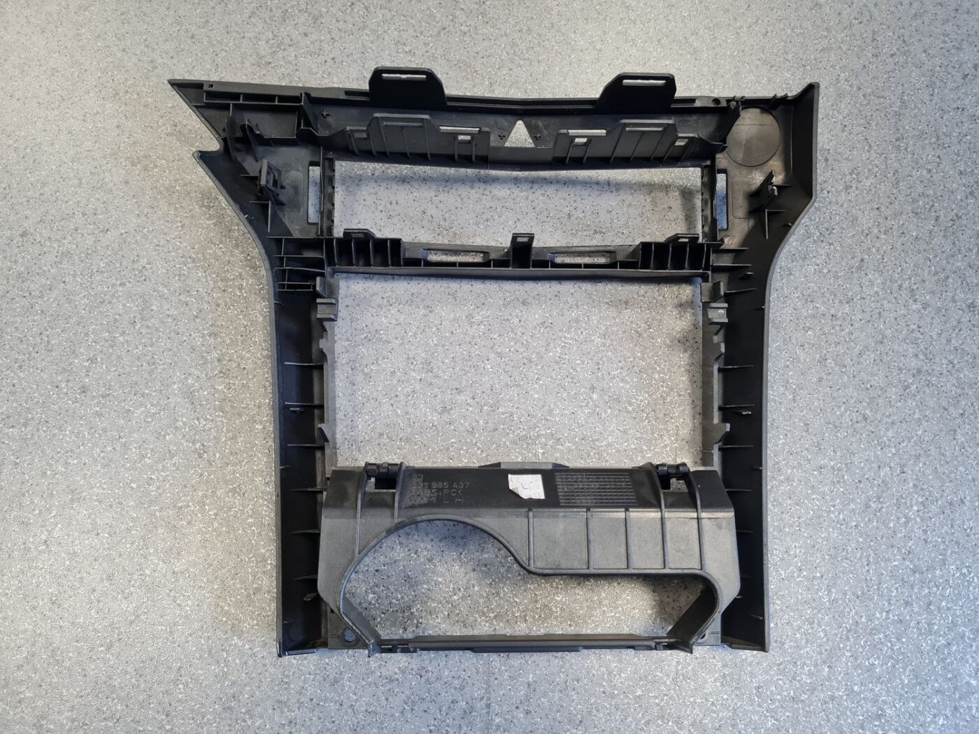 Mērinstrumentu paneļa dekoratīvais rāmis priekš OPEL ASTRA H STATION WAGON 2007