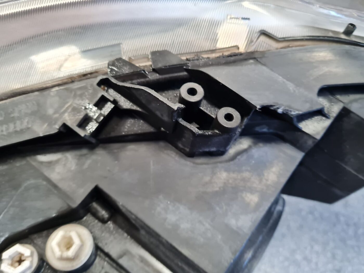 Priekšējais labais lukturis priekš Mercedes Benz S-class 2005-2009 1305235874 9 Priekšējais labais lukturis priekš Mercedes Benz S-class 2005-2009 1305235874