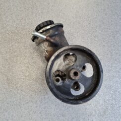 Hidrauliskais pastiprinātājs priekš TOYOTA COROLLA VERSO 2005