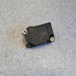 Apsildes sistēmas aktuators priekš VOLVO V70 2004