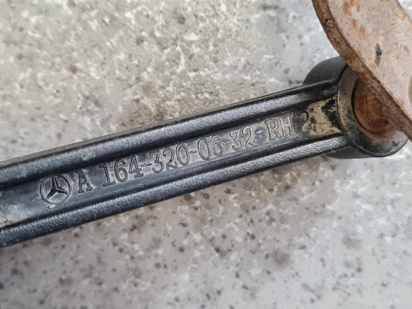 Lukturu diapazona korekcijas sensors, aizmugurē priekš MERCEDES BENZ ML320 2005 BLACK