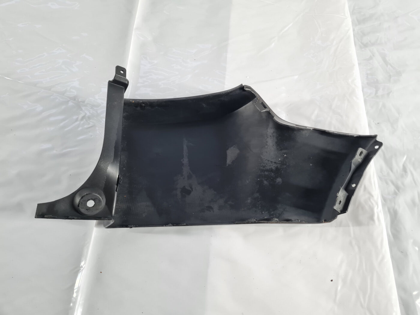 Aizmugurēja bufera uzlika priekš LAND ROVER EVOQUE 2012-2019