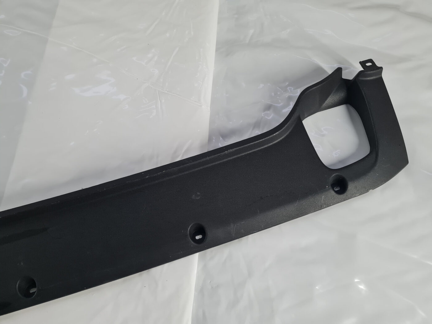 Bufera spoileris priekš Nissan Navara 2015- 960114JA0B 9 Bufera spoileris priekš Nissan Navara 2015- 960114JA0B