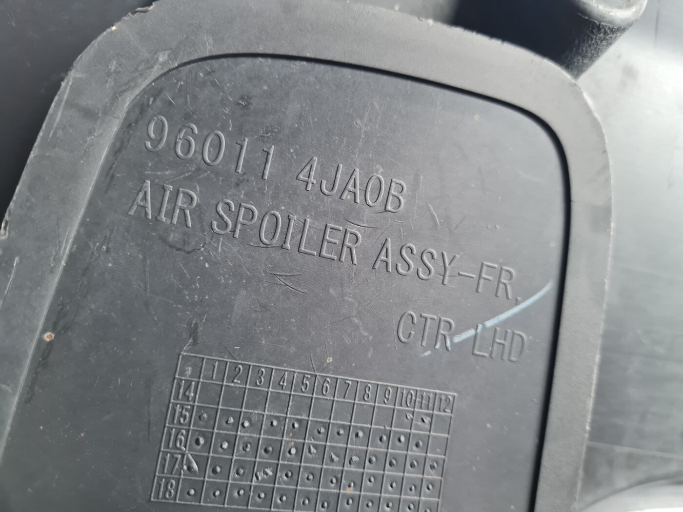 Bufera spoileris priekš Nissan Navara 2015- 960114JA0B 3 Bufera spoileris priekš Nissan Navara 2015- 960114JA0B