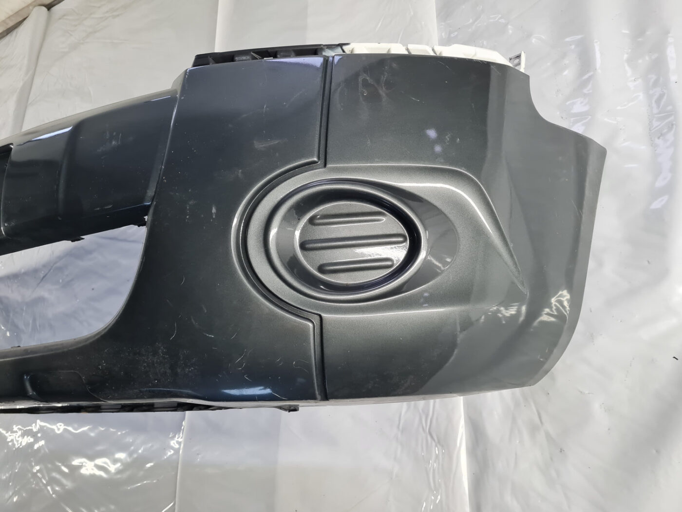 Priekšējais buferis priekš CITROEN BERLINGO 2014 15 Priekšējais buferis priekš CITROEN BERLINGO 2014