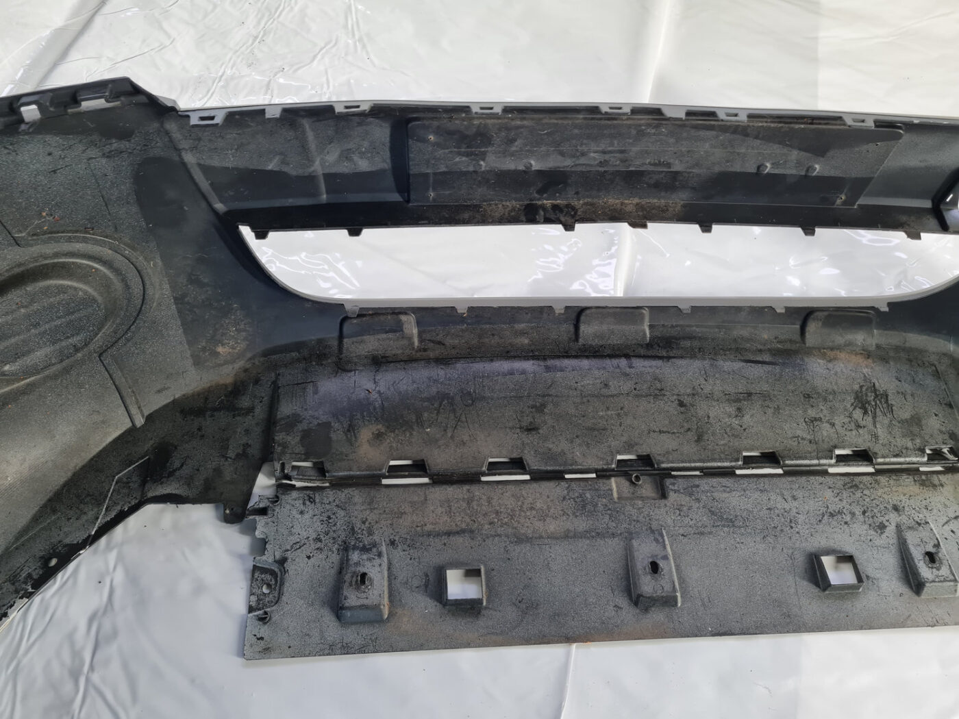 Priekšējais buferis priekš CITROEN BERLINGO 2014 8 Priekšējais buferis priekš CITROEN BERLINGO 2014