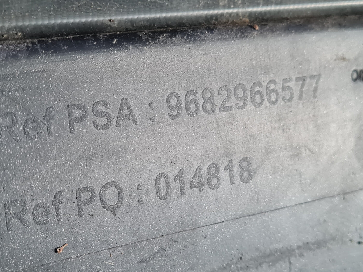 Priekšējais buferis priekš CITROEN BERLINGO 2014 3 Priekšējais buferis priekš CITROEN BERLINGO 2014