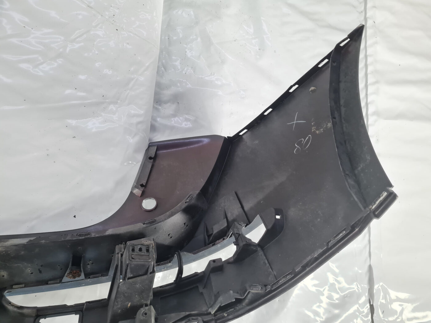 Aizmugures buferis priekš Audi Q5 2008-2017 8R0807511